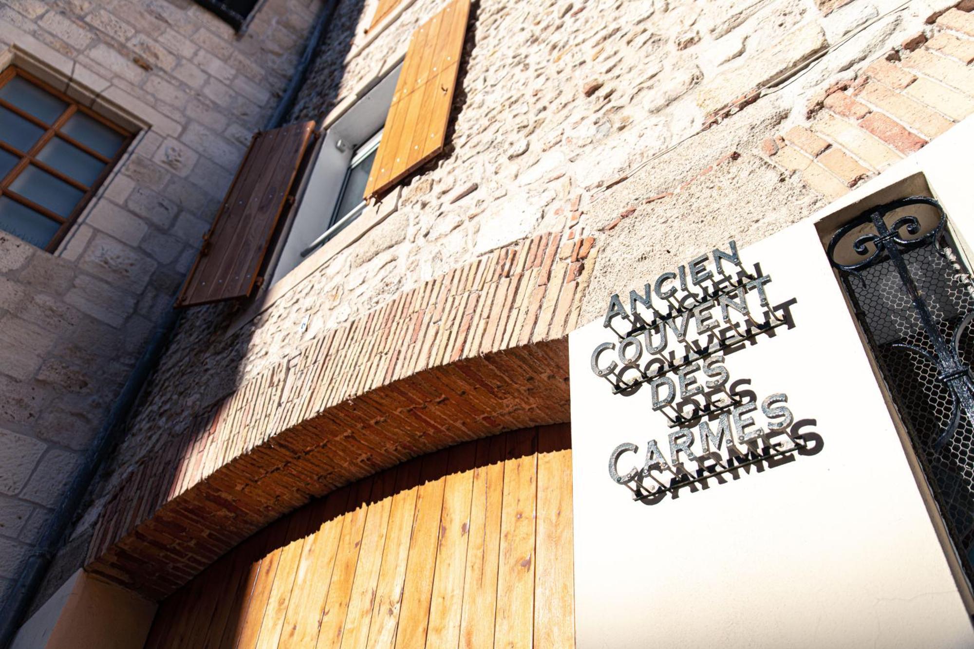 Studio A Baldaquin Du Cloitre Narbonne Exterior foto
